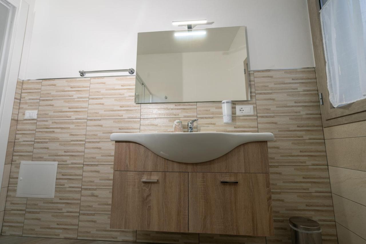 Domoblu Camere In Centro Tortolì Dış mekan fotoğraf